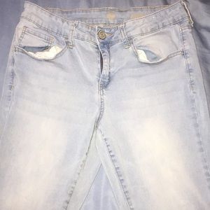 blue white washed SO jeggings